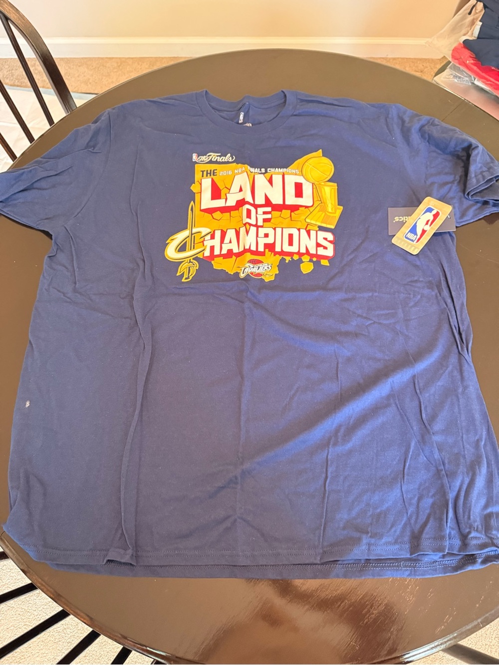 Cleveland Cavaliers 2016 NBA Finals Champions T-Shirt NWT Cavs